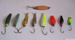 Колеблющиеся блесны на окуня