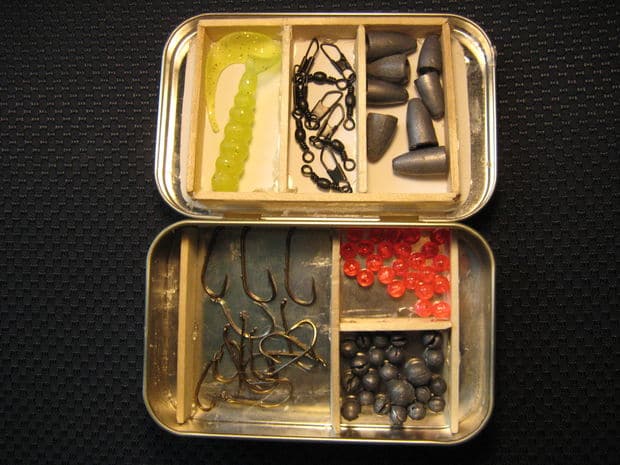 Pocket tackle box