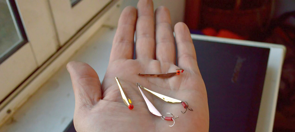 На что влияет размер блесны на окуня Размер блесны на окуня