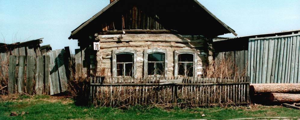 Омская обл село. Заброшенные деревни Колосовский район Омская область. Денисовка Омская область деревня. Заброшенные деревни Тарского района Омской области. Деревня Крайчиково Омская обл.